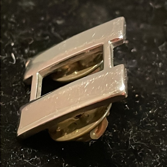 Vintage 0.75” WWII US Military Army silver tone small tooth Captain bars - Picture 9 of 15